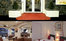 Wayside Cheer Hotel